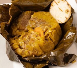 Tamal colombiano