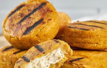 Receta para hacer arepas de plátano colombianas